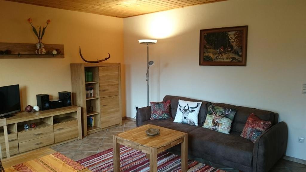 וירשם Ferienwohnung Maifeld מראה חיצוני תמונה